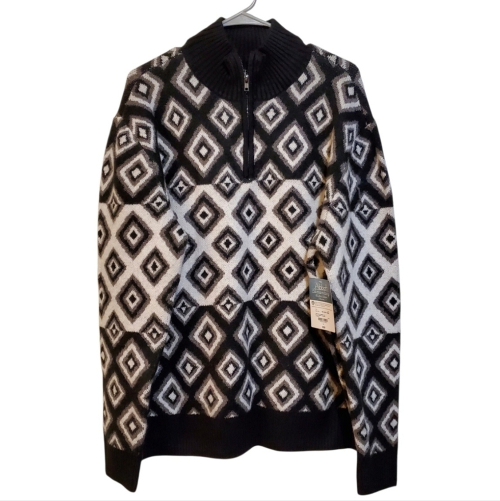 MENS  Black and White Patterned Zip-Up Sweater (LG)